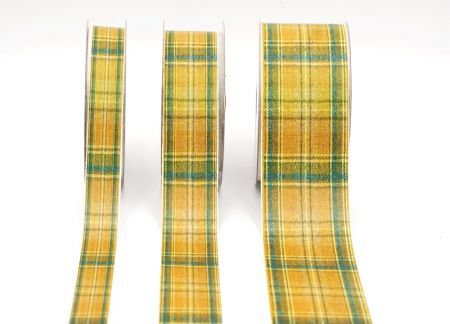 Goldgelbes & grünes Karoband_AI